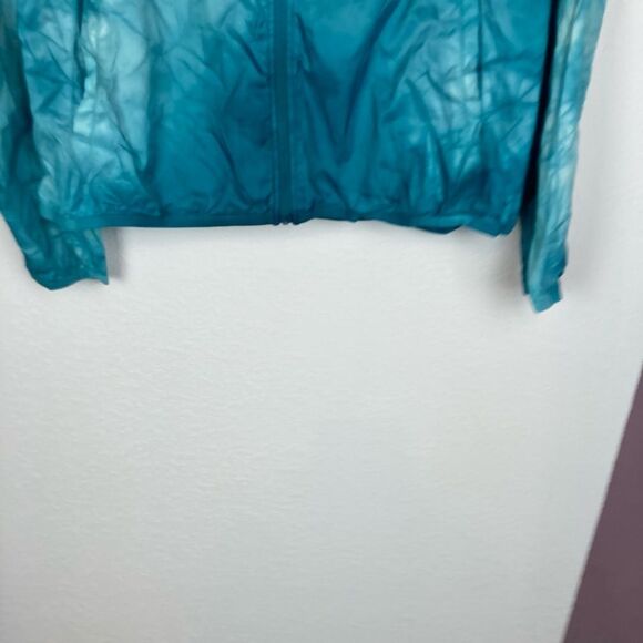 Adidas hooded zip up nylon windbreaker w/ color wash and crinkly texture🎉 - Picture 12 of 14